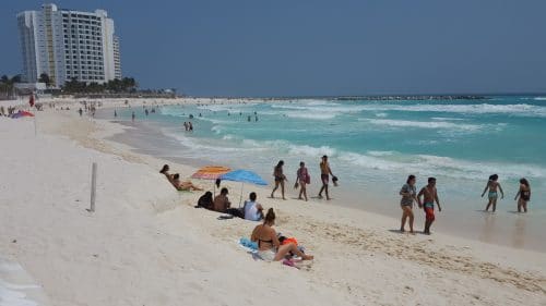 Krystal Cancun Timeshare Shares Spring Break Tips (2)